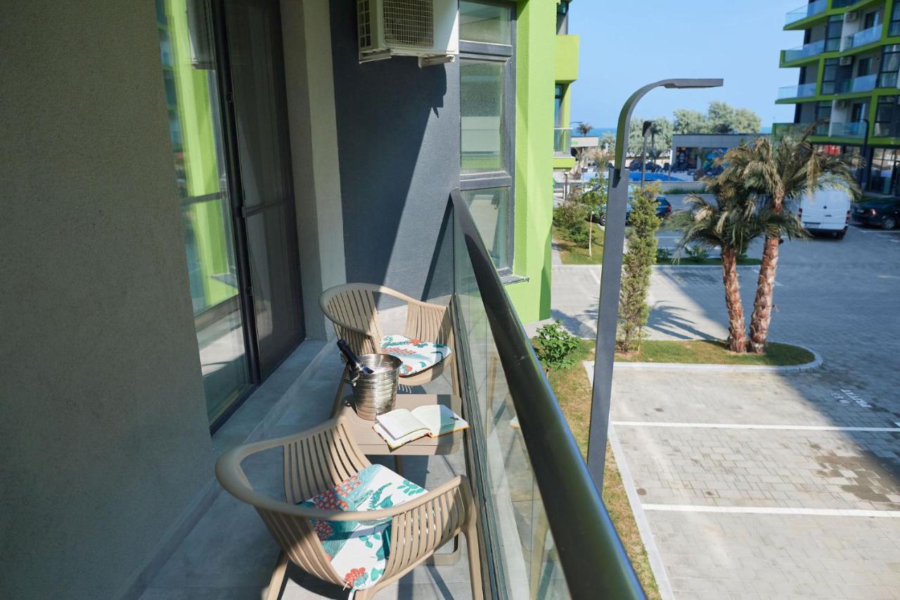 Sea La Vie 1Br Apartment Spa N Pool Beach Resort 那沃达利 外观 照片